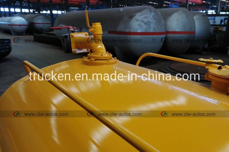 Dongfeng Mini Pickup 3m3 Sewer Cleaning Truck 3000L Vacuum Sewage Suction Truck
