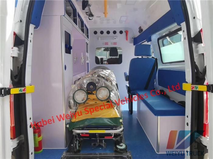 Ford High-Roof Monitoring Negative Pressure Ambulance Vehicle Emergency Rescue Patient Transport Ambulance