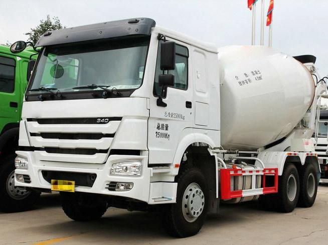 China Mini Self Loading Mack Concrete Mixer Truck for Sale