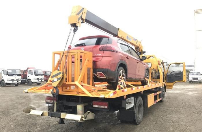 Dongfeng Accident Recovery Vehicle with 4 Tons Crane Platform Wrecker Tow Truck