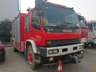 Good Quality Isuzu Fvr Fire Truck with Crane 8000liters