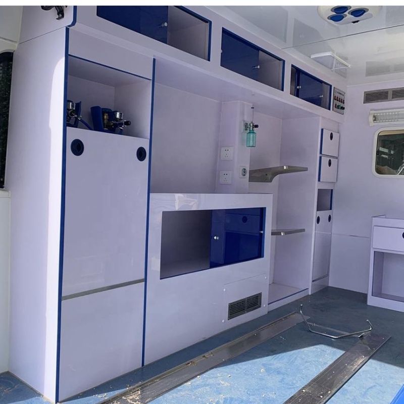 Transit V348 Monitoring Ambulance Euro 5 Short Axis Standard Roof Version White+Red Yuzhou Brand 140km/H 2933 for Sale