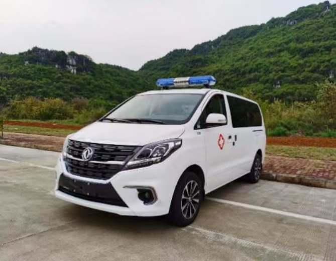 Dongfeng Gasoline Ambulance Manufacturer Direct Sales/Emergency Ambulance