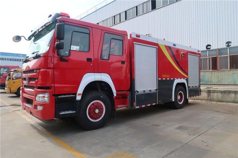 HOWO 4X2 Stainless Steel Water and Dry Powder Fire Truck 8000liters