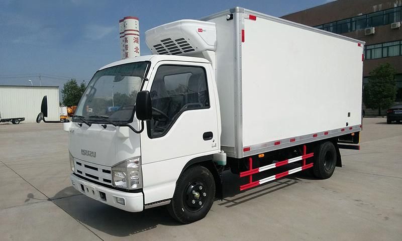 Japanese Brand 98HP Small 3 Tons Refrigerator Truck 5 Tons Refrigerated Truck