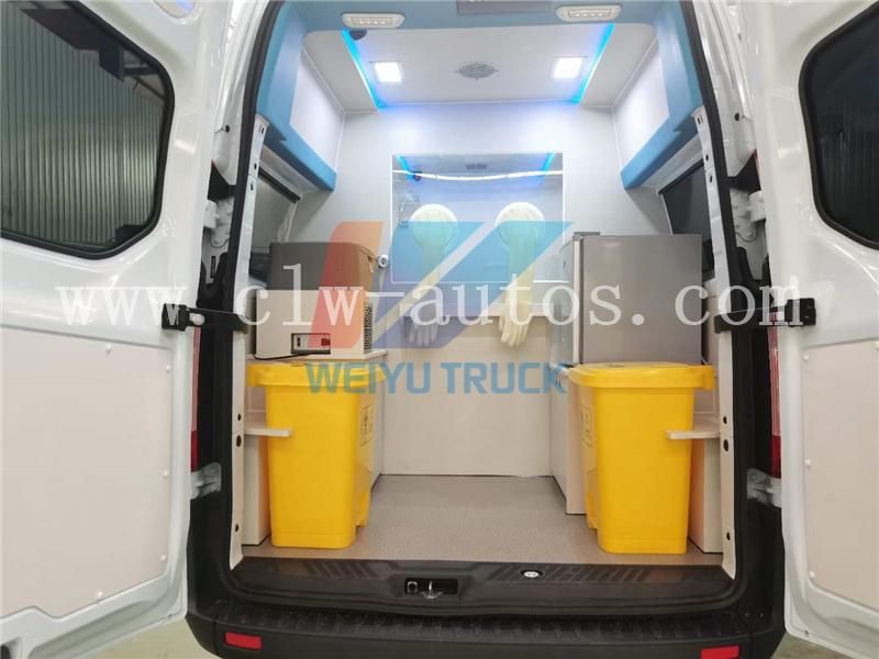 Ford Transit 4X2 V362 Mobile Negative Pressure Isolation Ambulance Car Nucleic Acid Testing Car for Sale