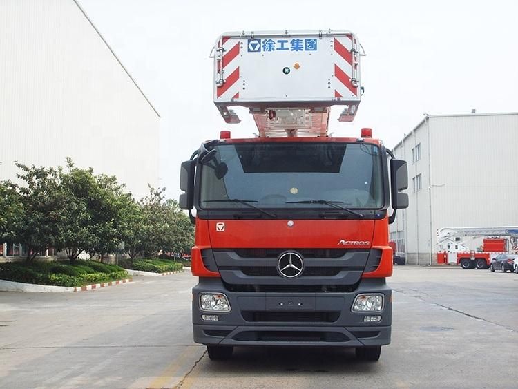 Large Capacity Fire Fighting Truck Liquid Container of 6 Ton Water and 2 Ton Foam Fire Truck