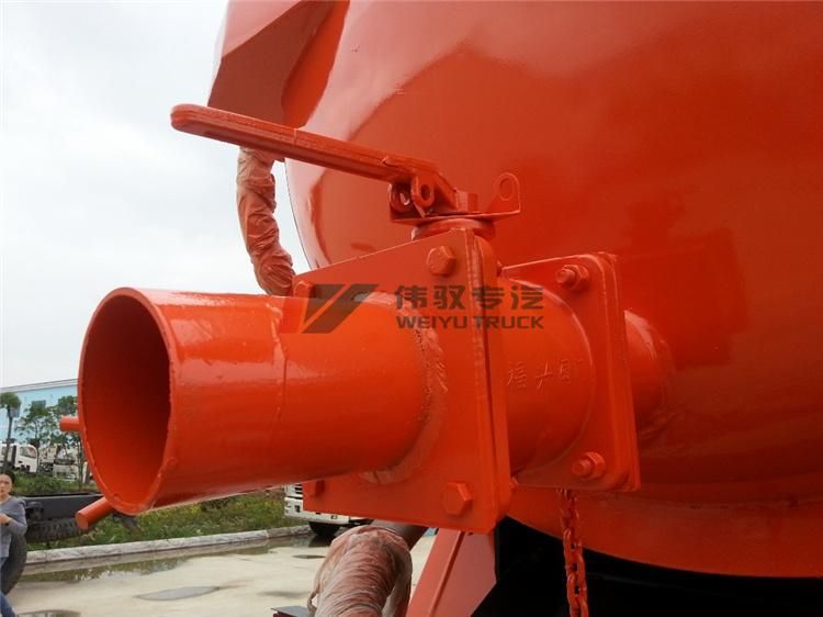 Sinotruk HOWO 4X4 off Road Sewer Vacuum Suction Tanker Truck 8000liers for Sale