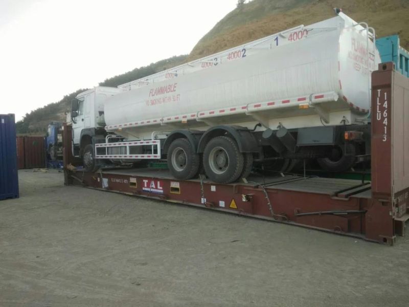 Sino Truck 4X2 15cbm HOWO Sprinkler Water Tank Truck