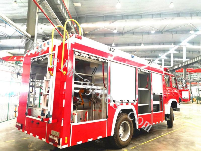 Dongfeng 4X4 Fire Fighting Fire Rescue Trucks 6 Ton Water Tanker Foam Fume Tanker Fire Trucks