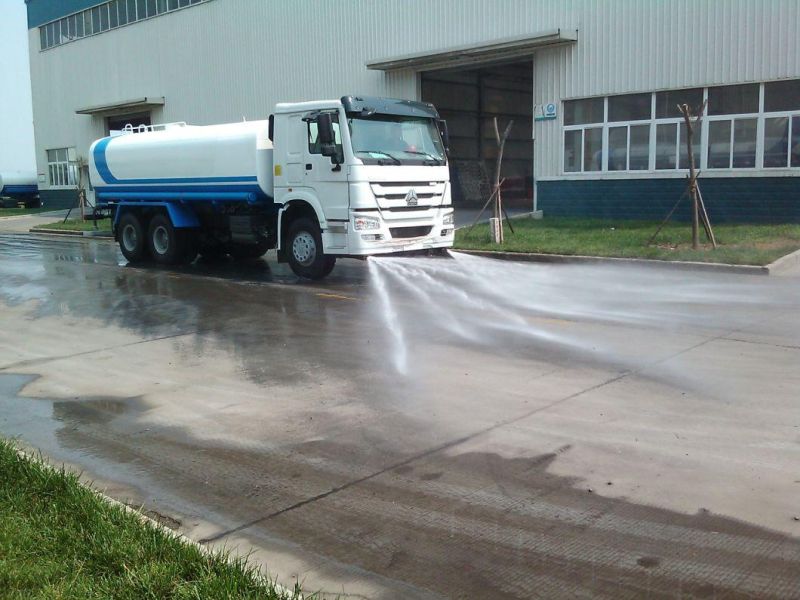 Sinotruck 6X4 HOWO Water Tank Truck for 290HP