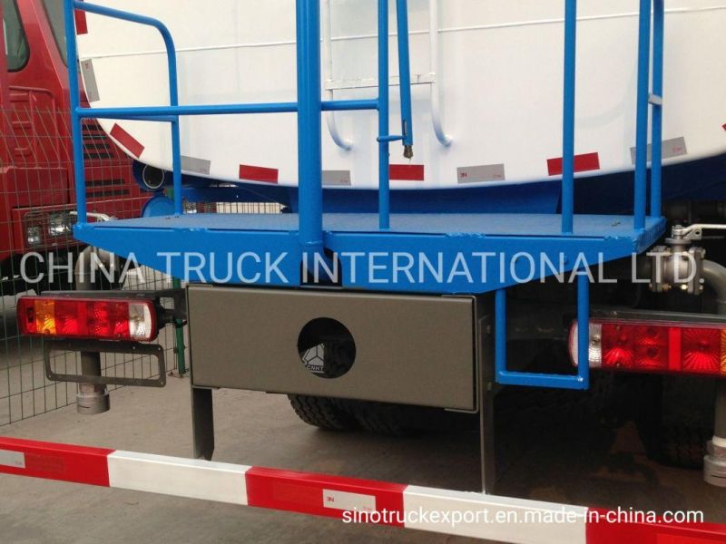 Low Price Sinotruk HOWO 6X4 Street Clean Sprinkler Water Tank Truck