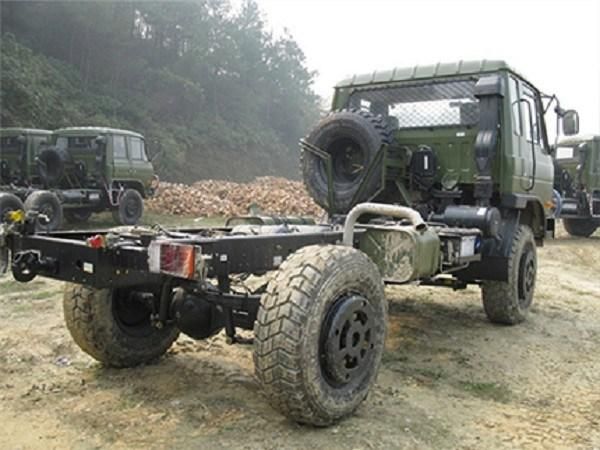 Dongfeng 4X4 All Driving Truck Military Personnel Carrier Truck
