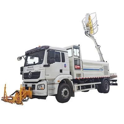 Cusomizing Shacman Solar PV Panel Tunnel Window Industry Cleaning Truck