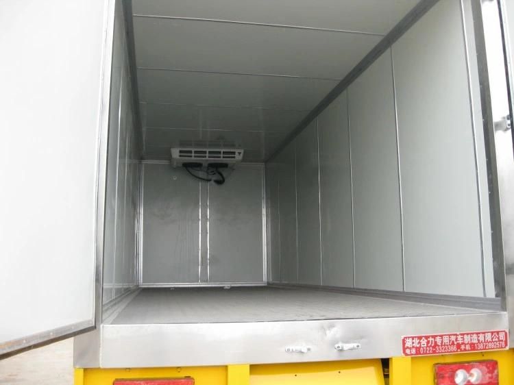 6 Wheeler 4*2 Box Refrigerator Cold Refrigerated Van Truck