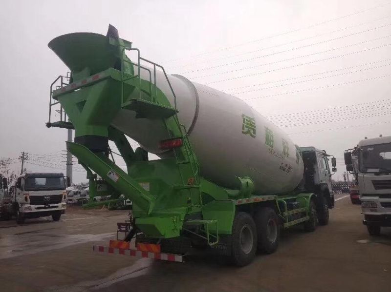 HOWO 8*4 Construction Vehicle Self Loading Concrete Mixer Truck